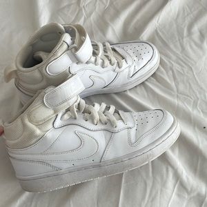 Nike high top air forces women’s size 7